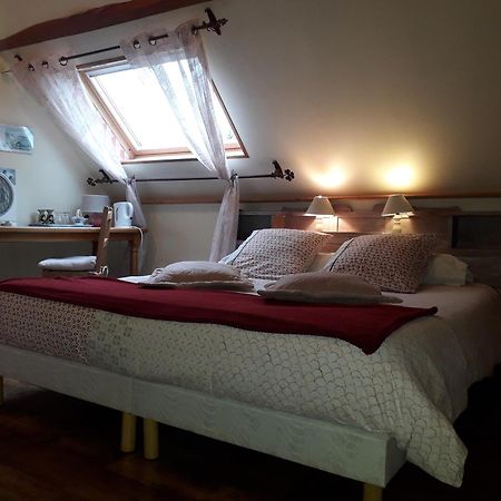 Les Trois Pommiers Bed & Breakfast Sommery Exterior photo