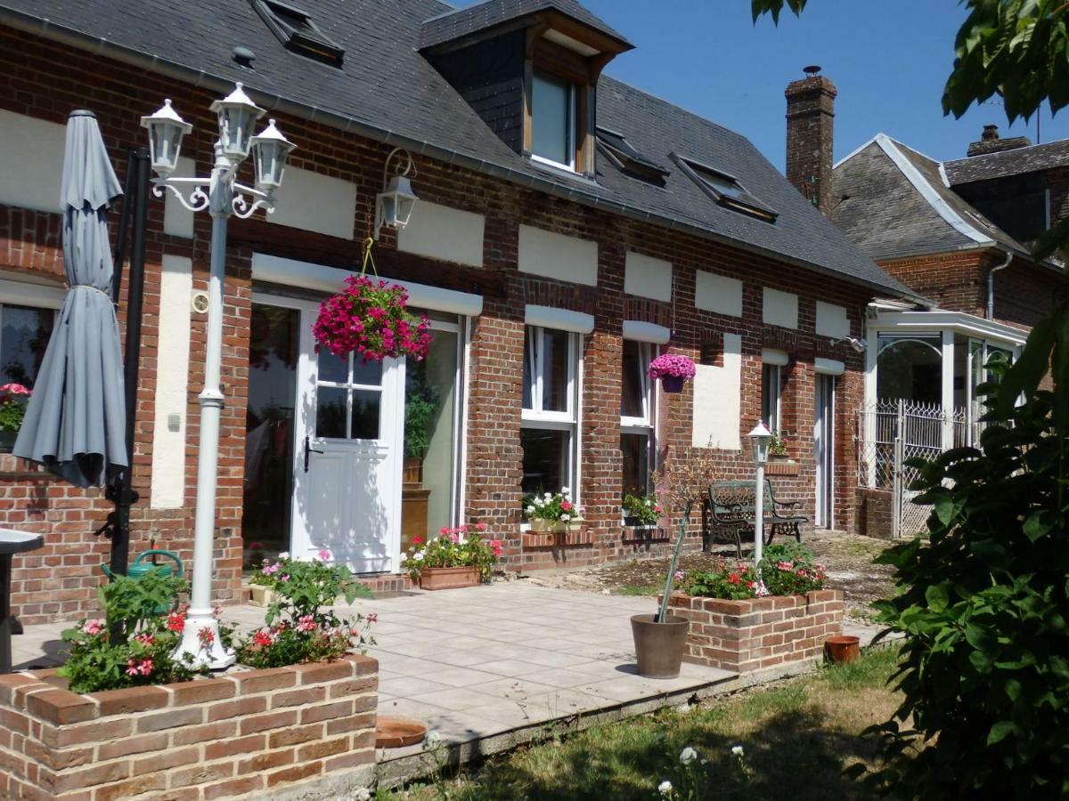 Les Trois Pommiers Bed & Breakfast Sommery Exterior photo